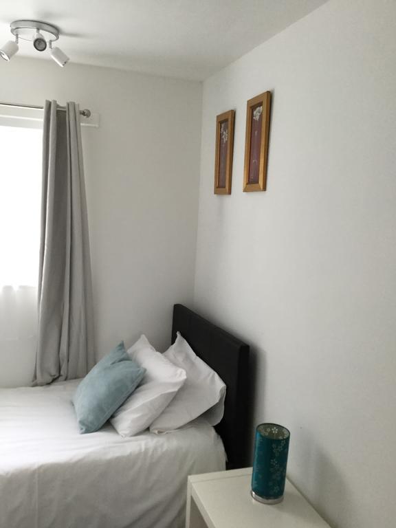 Вілла 4 Bed House Next To Basildon Town Centre Екстер'єр фото